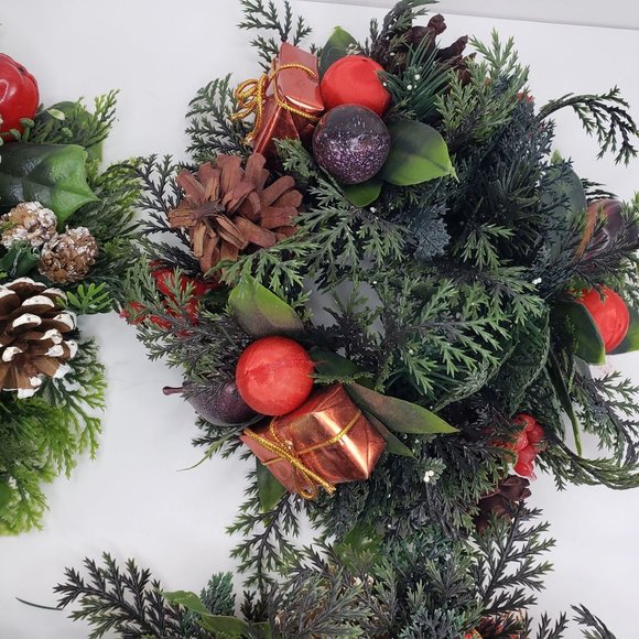 Vintage Artificial Plastic Floral Candle Rings Christmas Holiday Set 5 - Picture 3 of 12